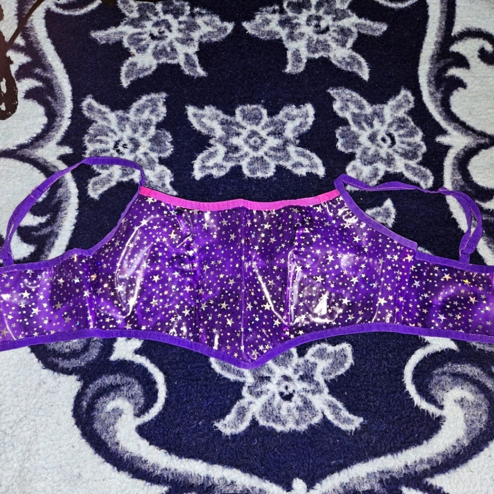 Iheartraves Festive Top